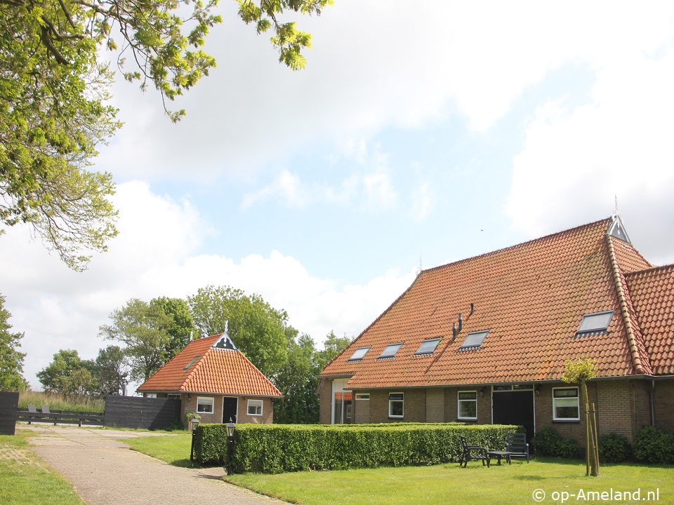 Ballumerhoeve, Petit, Europese vakantiebestemming